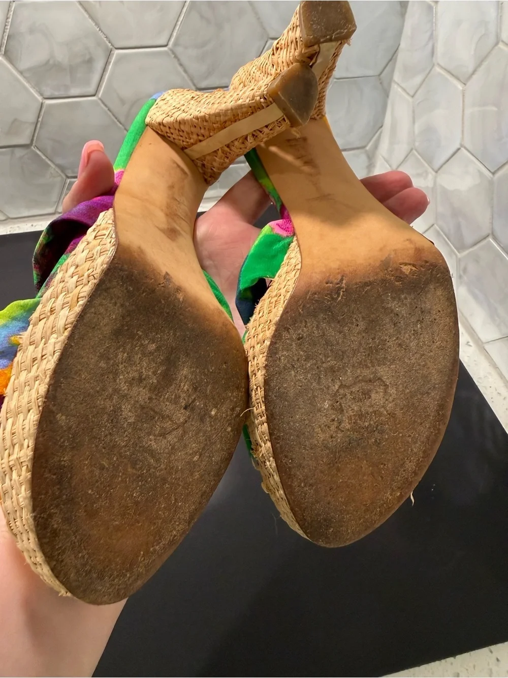 Stuart Weitzman RARE Not So Tropical Watercolor Knot Jute Platform Sandal Sz 8.5